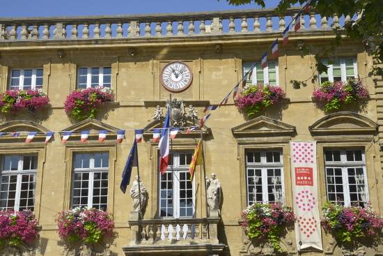 mairie de salon de provence